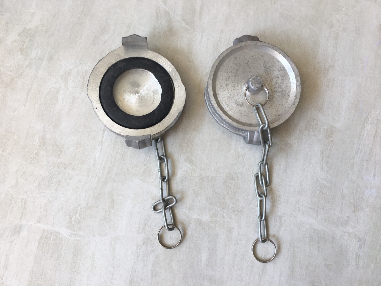 Nắp đậy đầu trụ